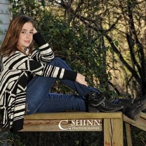 Meet your Posher, Makenzie